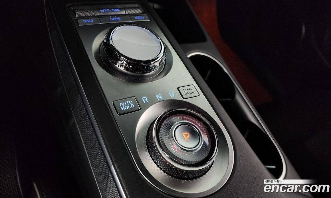 Genesis GV70 2.5T Gasoline AWD
