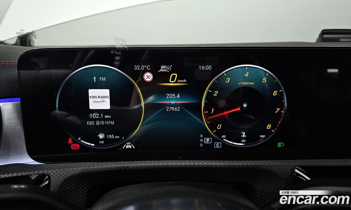 Mercedes Benz CLA-Class CLA250 4MATIC