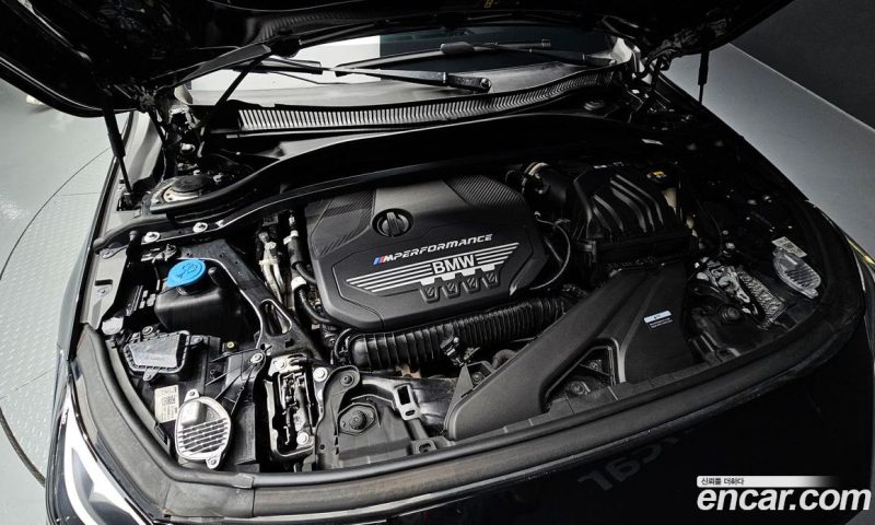 BMW 2-Series M235i xDrive