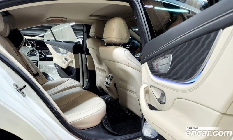 Mercedes Benz CLS-Class CLS450 4MATIC AMG Line