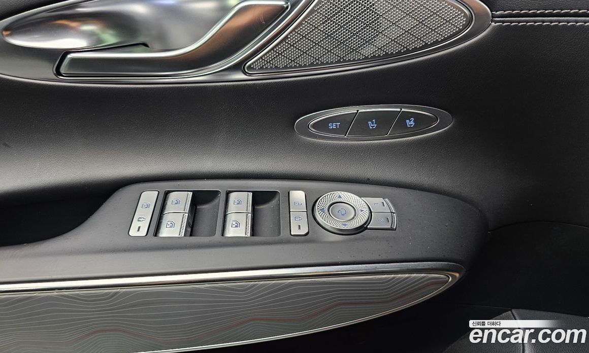 Genesis GV70 2.5T Gasoline AWD