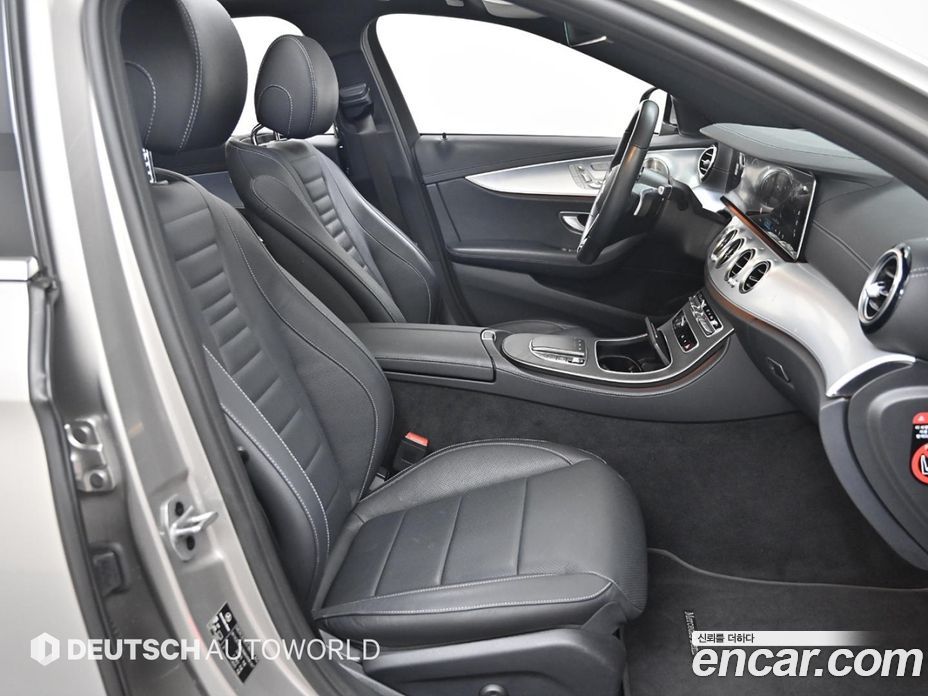 Mercedes Benz E-Class E350 4MATIC Avantgarde