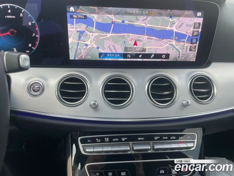 Mercedes Benz E-Class E250 Avantgarde