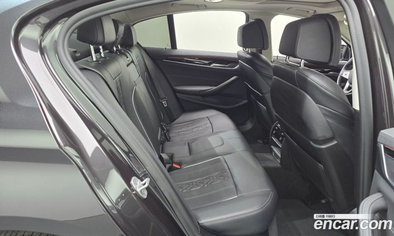 BMW 5-Series 523D xDrive Luxury