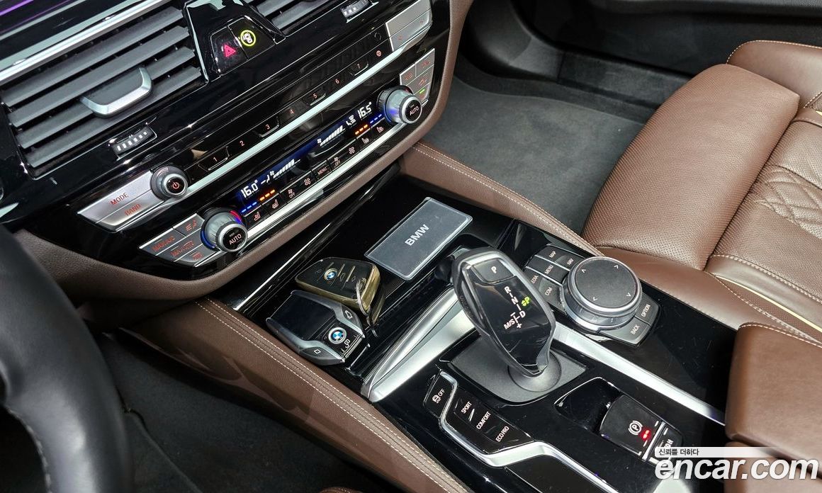 BMW 5-Series 523D Luxury