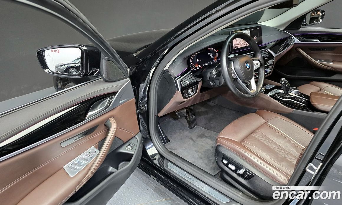 BMW 5-Series 523D Luxury