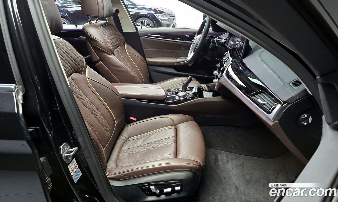 BMW 5-Series 523D Luxury
