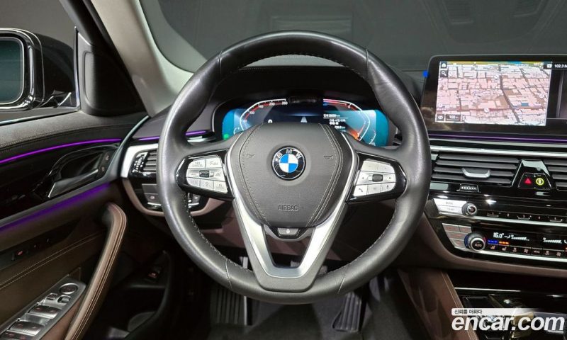 BMW 5-Series 523D Luxury