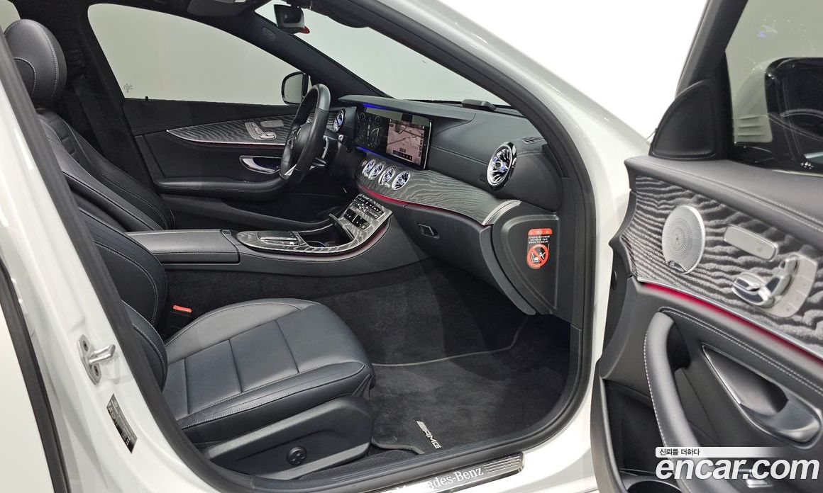 Mercedes Benz E-Class E350 4MATIC AMG Line