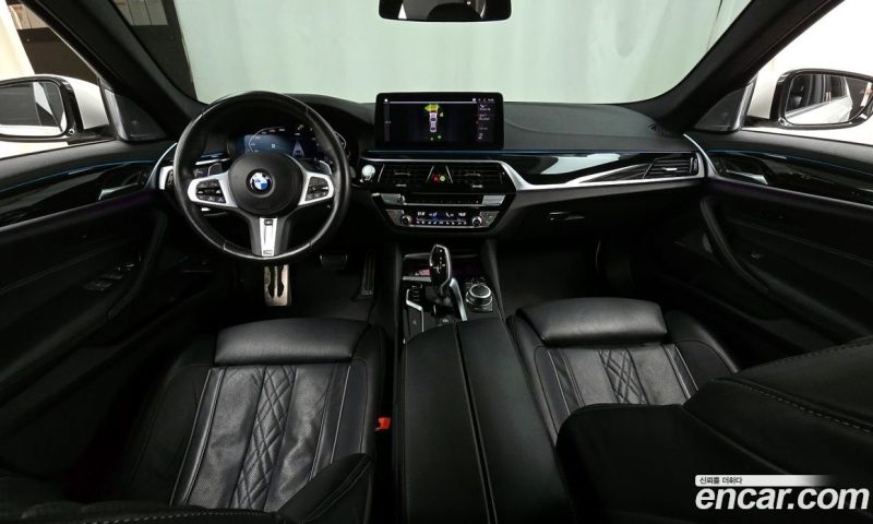 BMW 5-Series i530 M Sport Package