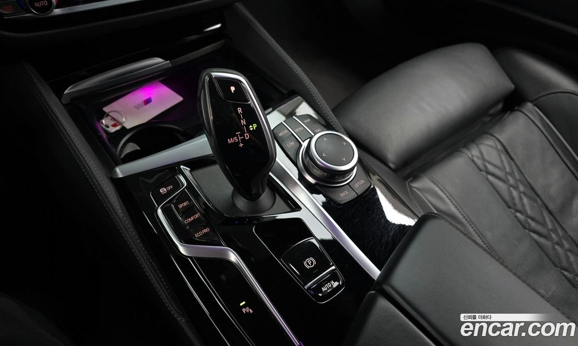 BMW 5-Series i530 M Sport Package