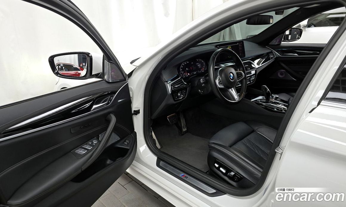 BMW 5-Series i530 M Sport Package