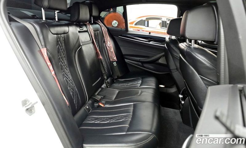 BMW 5-Series i530 M Sport Package