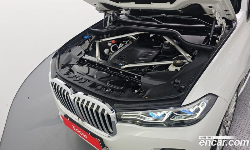 BMW X7 xDrive 40D Design Pure Excellence 7-Seater