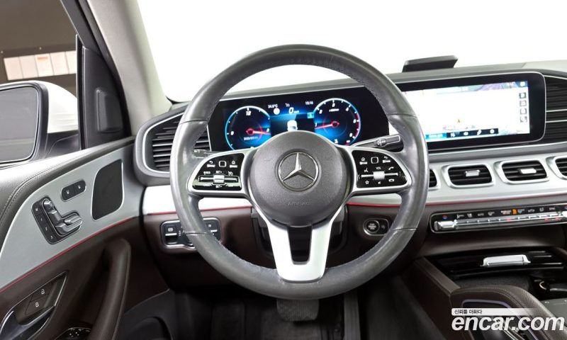 Mercedes Benz GLE-Class GLE300d 4MATIC