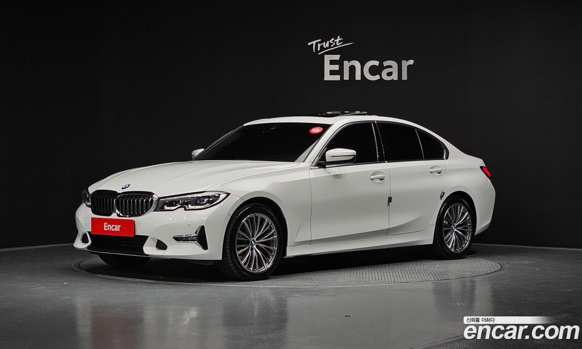BMW 3-Series i320 Luxury