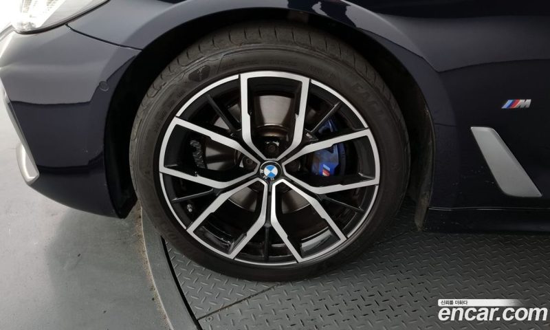 BMW 5-Series i530 xDrive M Sport Package