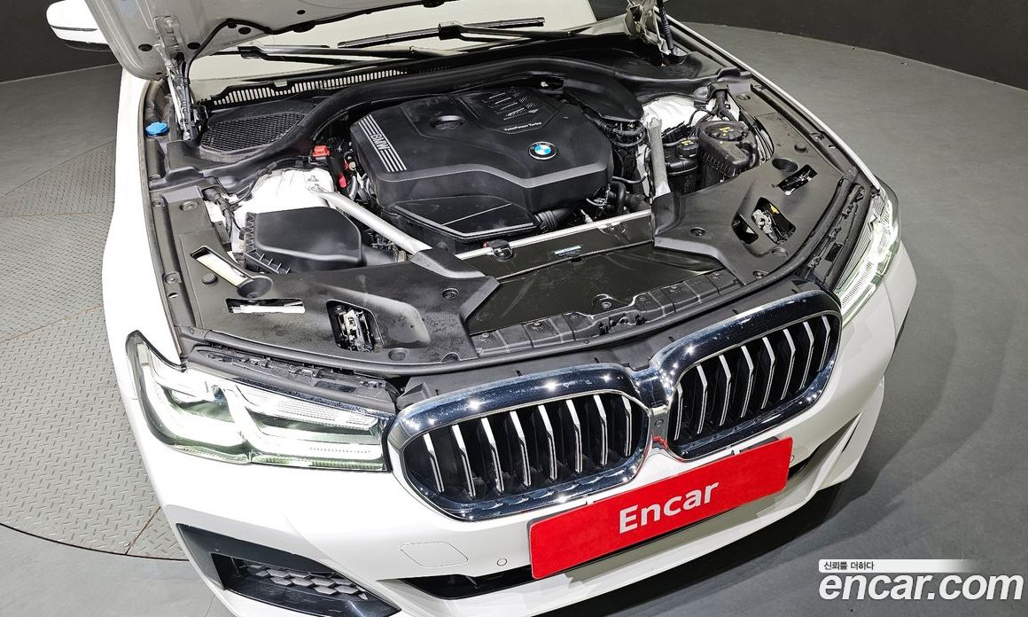 BMW 5-Series i520 M Sport
