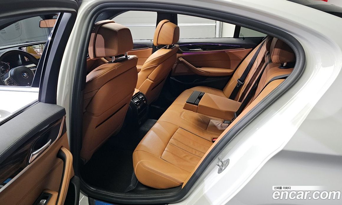 BMW 5-Series i520 M Sport