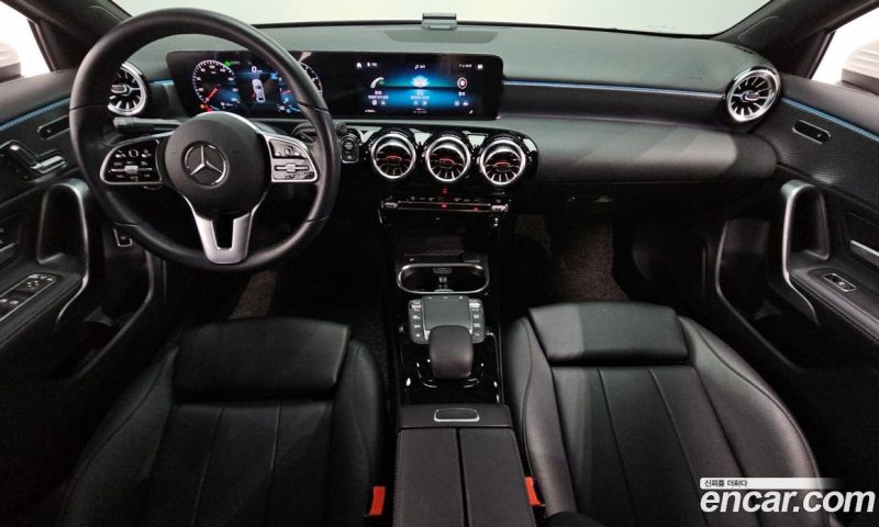 Mercedes Benz A-Class A220 Sedan