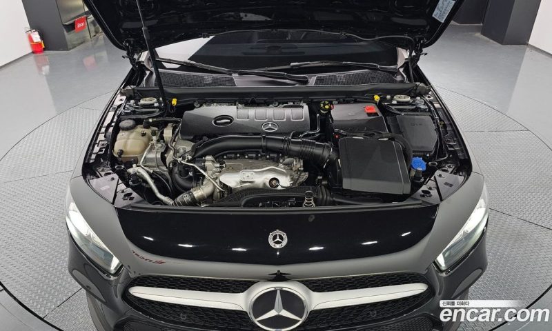 Mercedes Benz A-Class A220 Hatchback