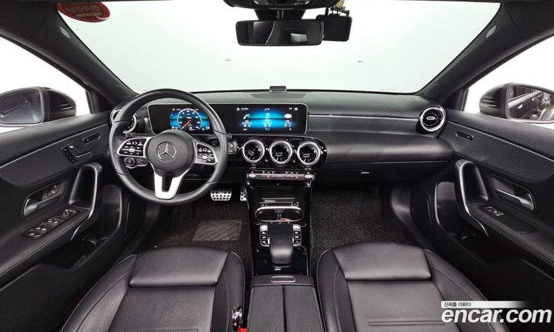 Mercedes Benz A-Class A220 Hatchback