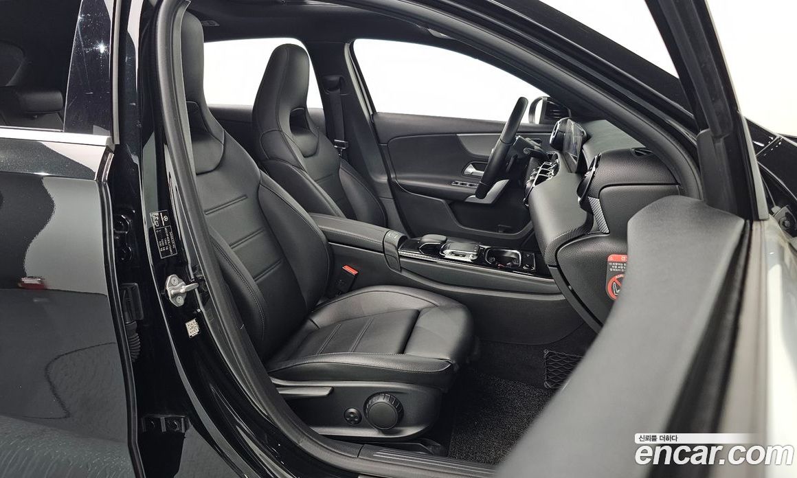 Mercedes Benz A-Class A220 Hatchback