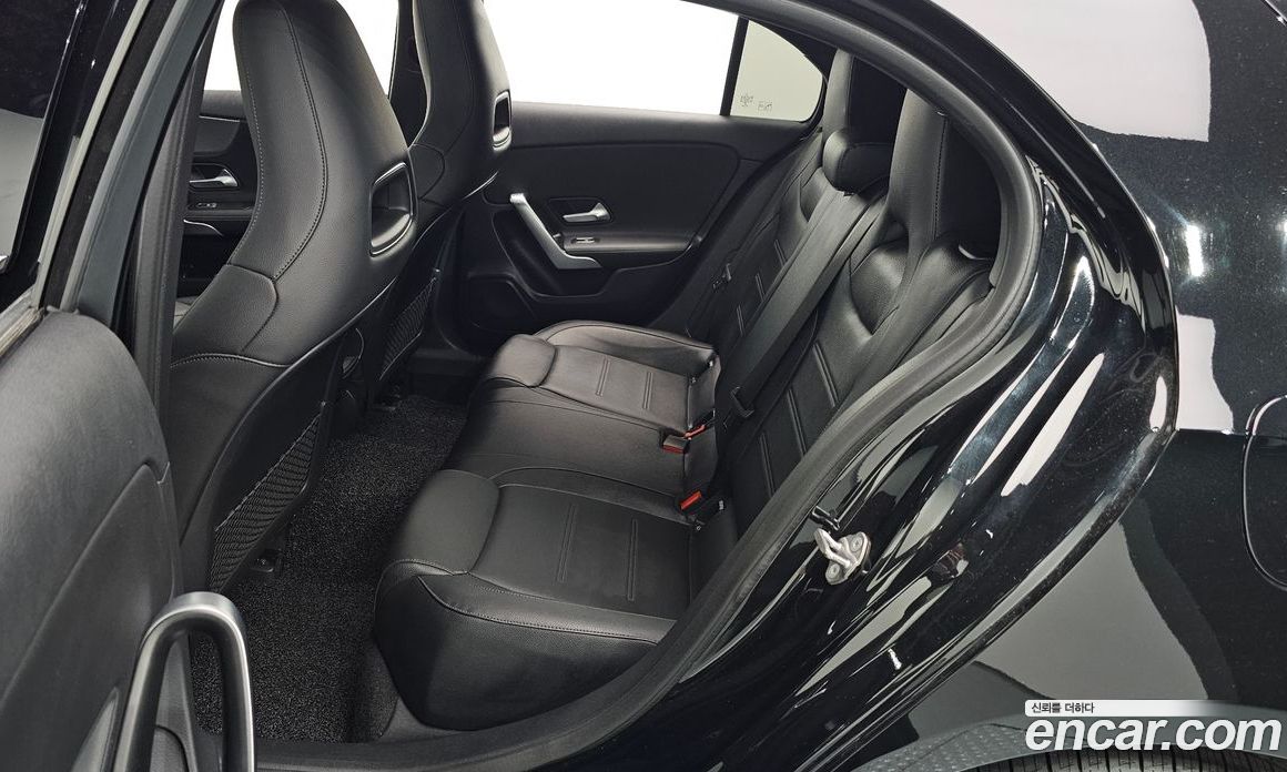 Mercedes Benz A-Class A220 Hatchback