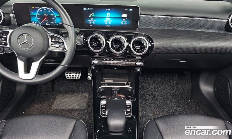 Mercedes Benz A-Class A220 Hatchback