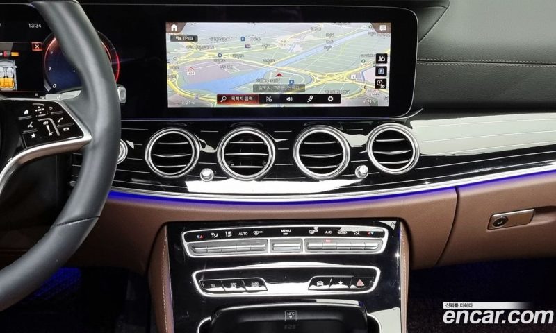 Mercedes Benz E-Class E450 4MATIC Exclusive