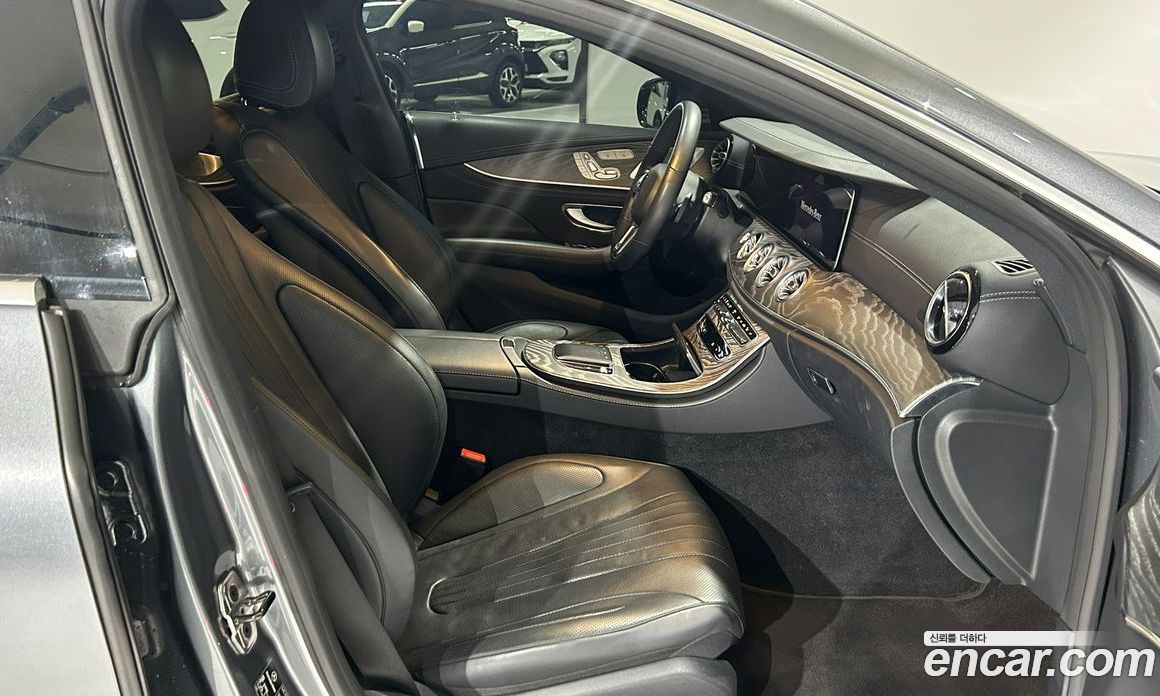 Mercedes Benz CLS-Class CLS450 4MATIC AMG Line