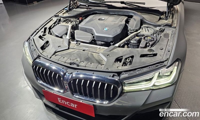 BMW 5-Series i520 M Sport