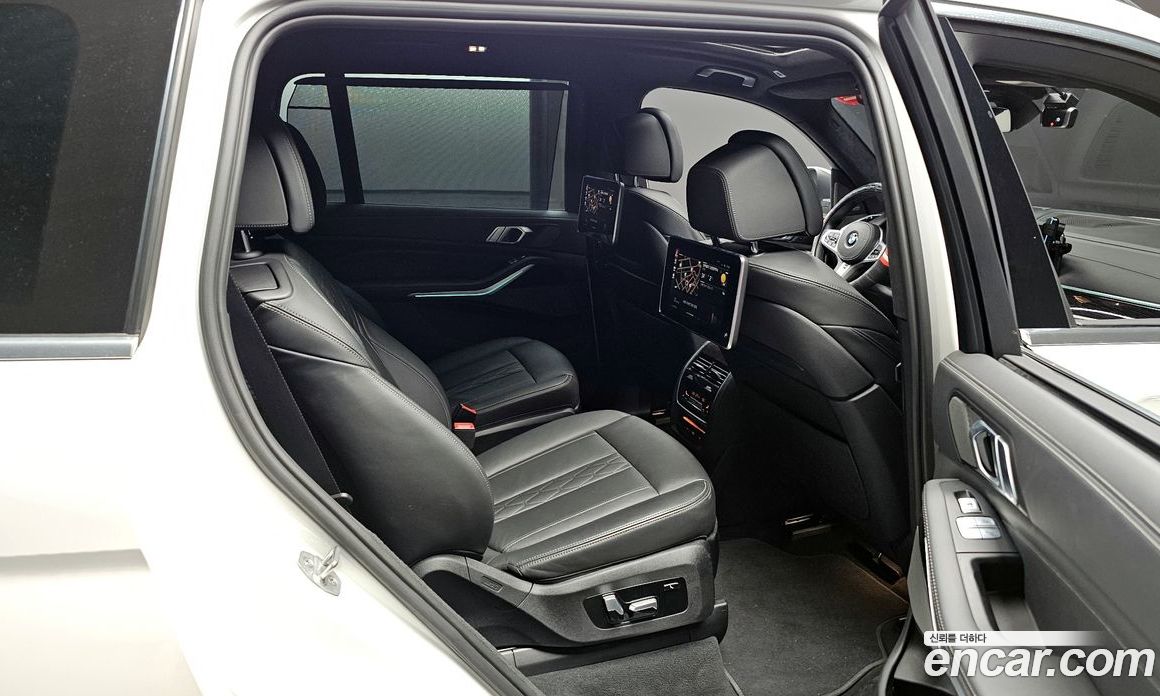 BMW X7 xDrive 40D M Sport 6STR