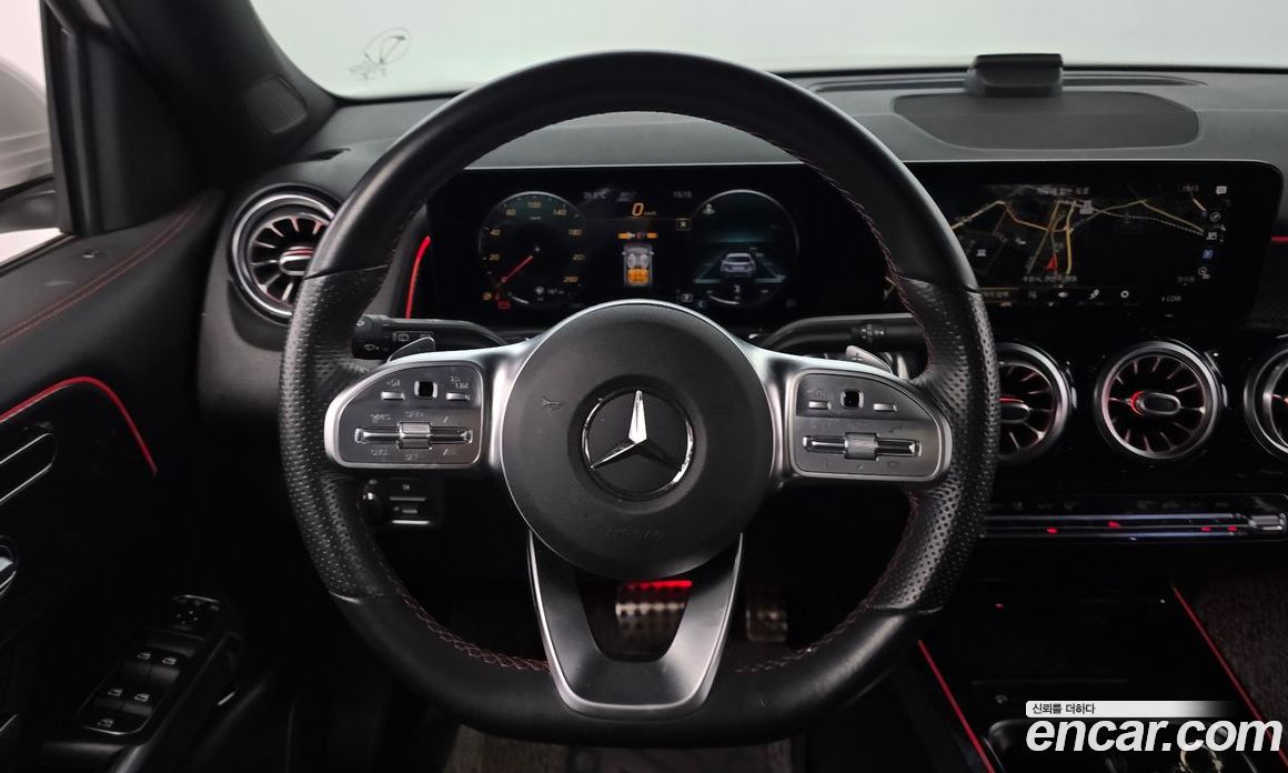 Mercedes Benz GLB-Class GLB250 4MATIC