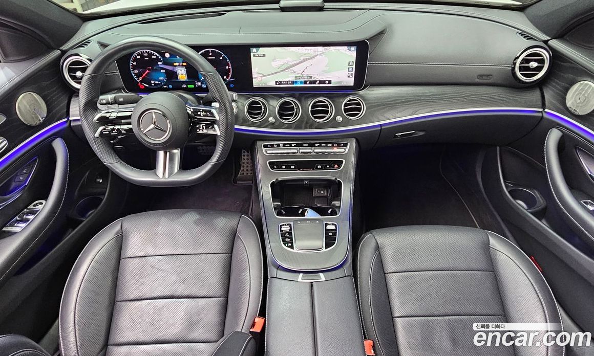 Mercedes Benz E-Class E220d 4MATIC AMG Line