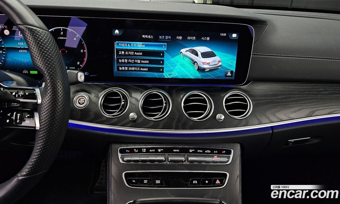 Mercedes Benz E-Class E220d 4MATIC AMG Line