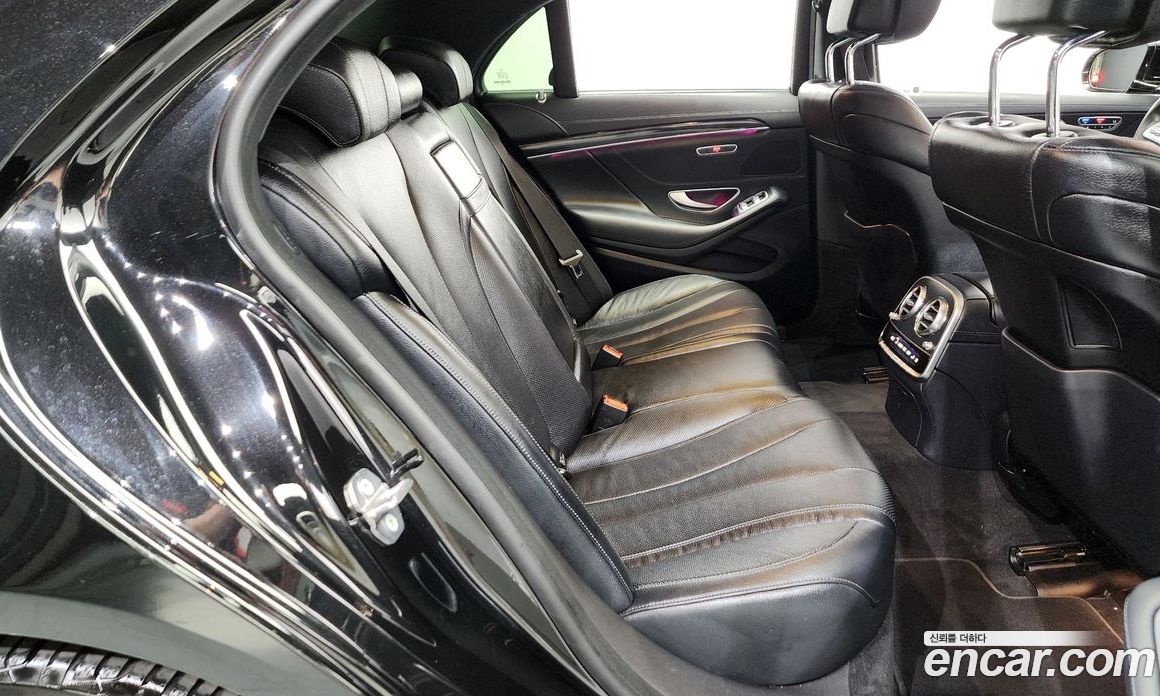 Mercedes Benz S-Class S350 D 4MATIC AMG Line