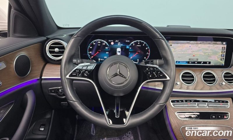 Mercedes Benz E-Class E250 Exclusive