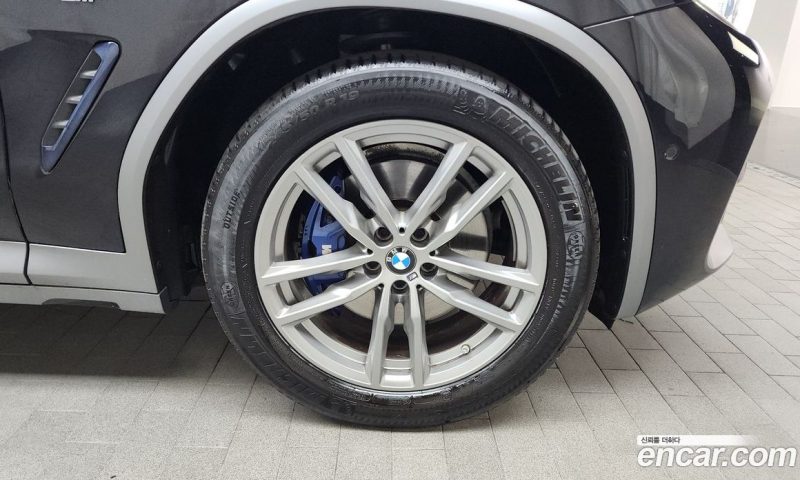 BMW X4 xDrive20i M Sports X Onlile Exclusive Edition