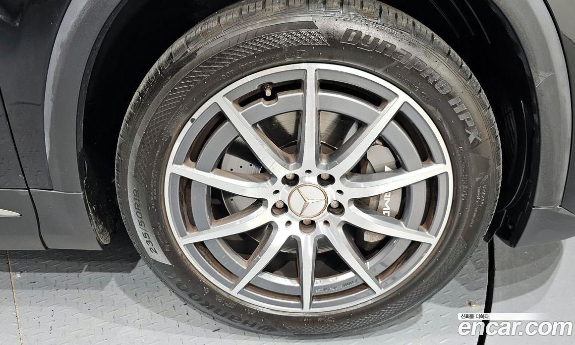 Mercedes Benz GLA-Class GLA45 AMG 4MATIC+