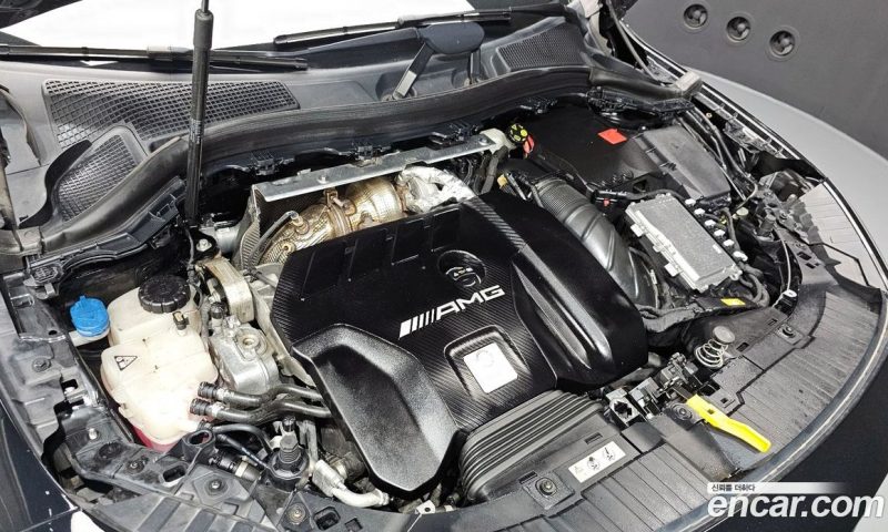 Mercedes Benz GLA-Class GLA45 AMG 4MATIC+