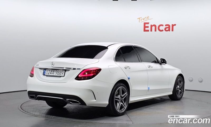 Mercedes Benz C-Class C200 AMG Line