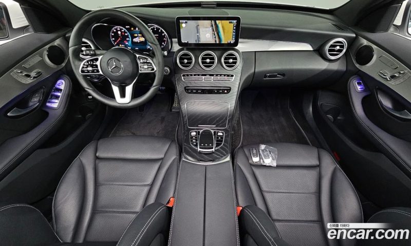 Mercedes Benz C-Class C200 AMG Line