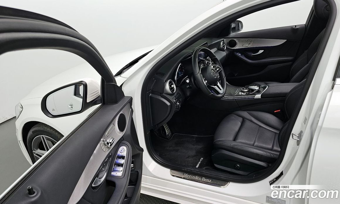 Mercedes Benz C-Class C200 AMG Line
