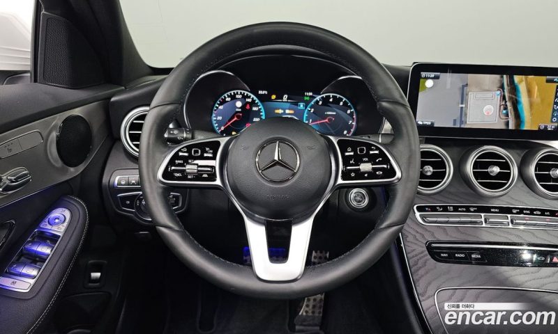 Mercedes Benz C-Class C200 AMG Line