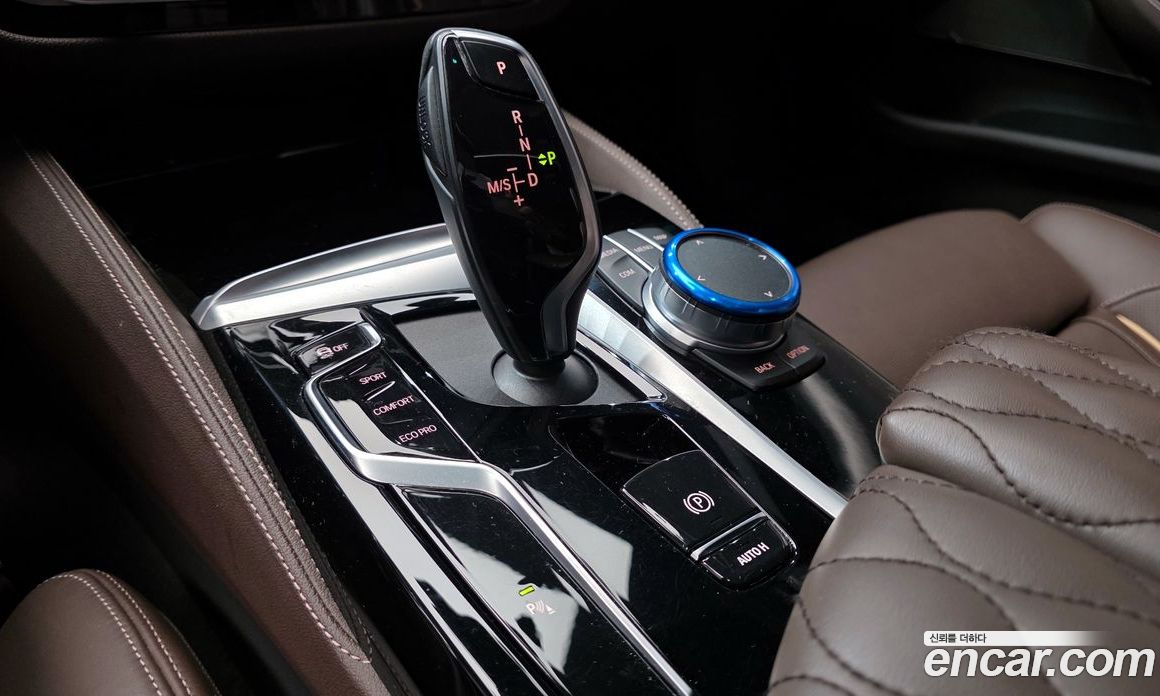 BMW 5-Series i530 M Sport Package