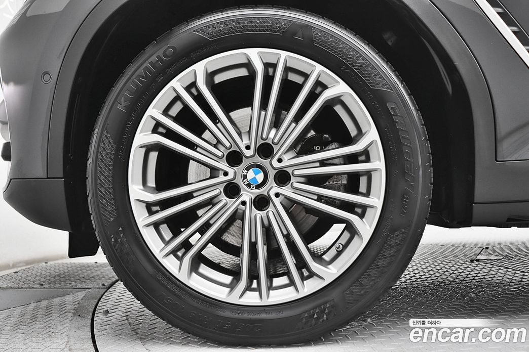 BMW X3 xDrive i20 Luxury