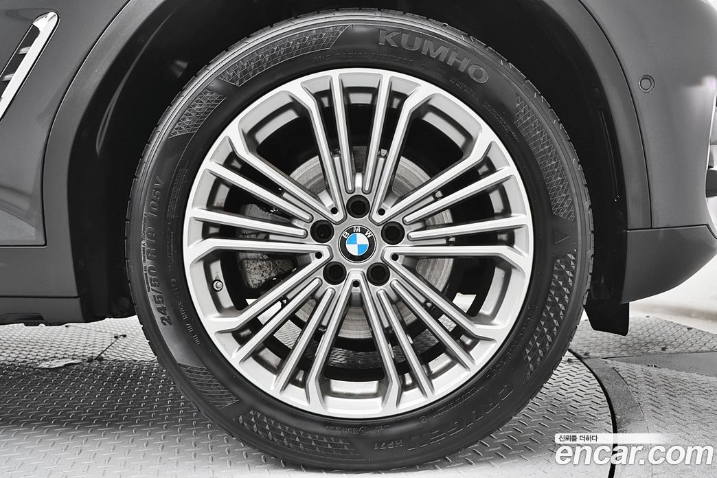 BMW X3 xDrive i20 Luxury