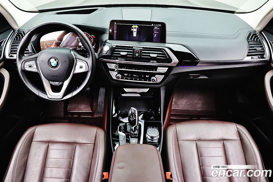 BMW X3 xDrive i20 Luxury