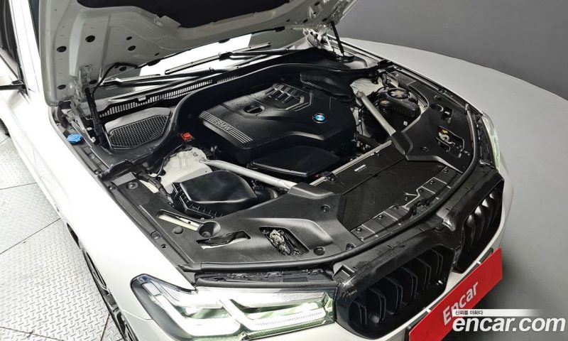 BMW 5-Series i530 M Sport Package
